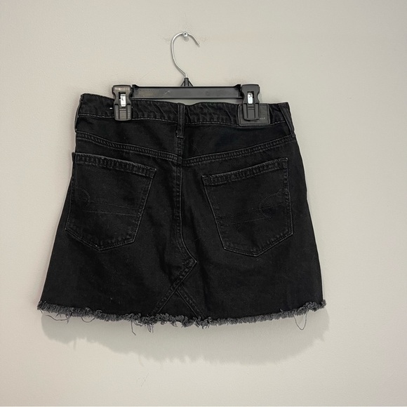 American Eagle Black Denim Mini Skirt - Picture 2 of 4